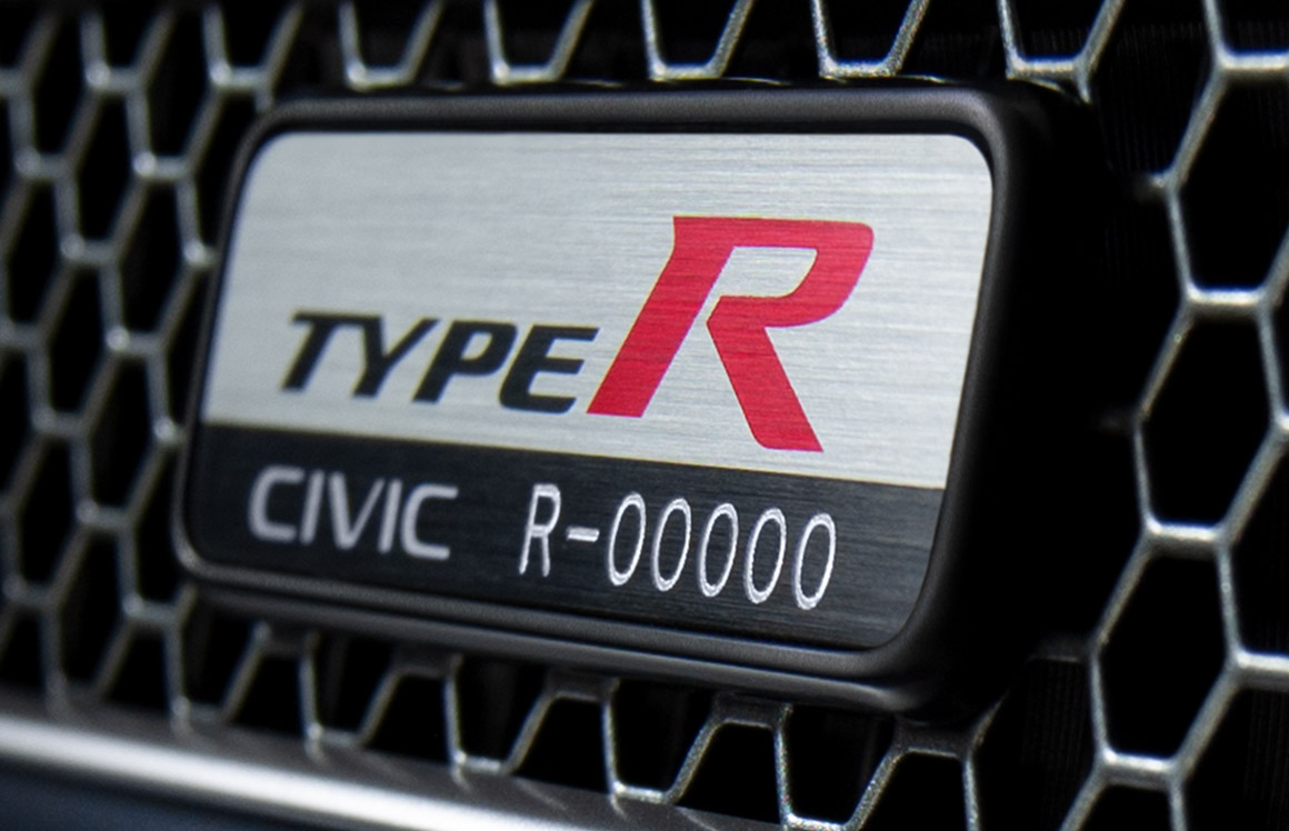 Type R Interior Badge